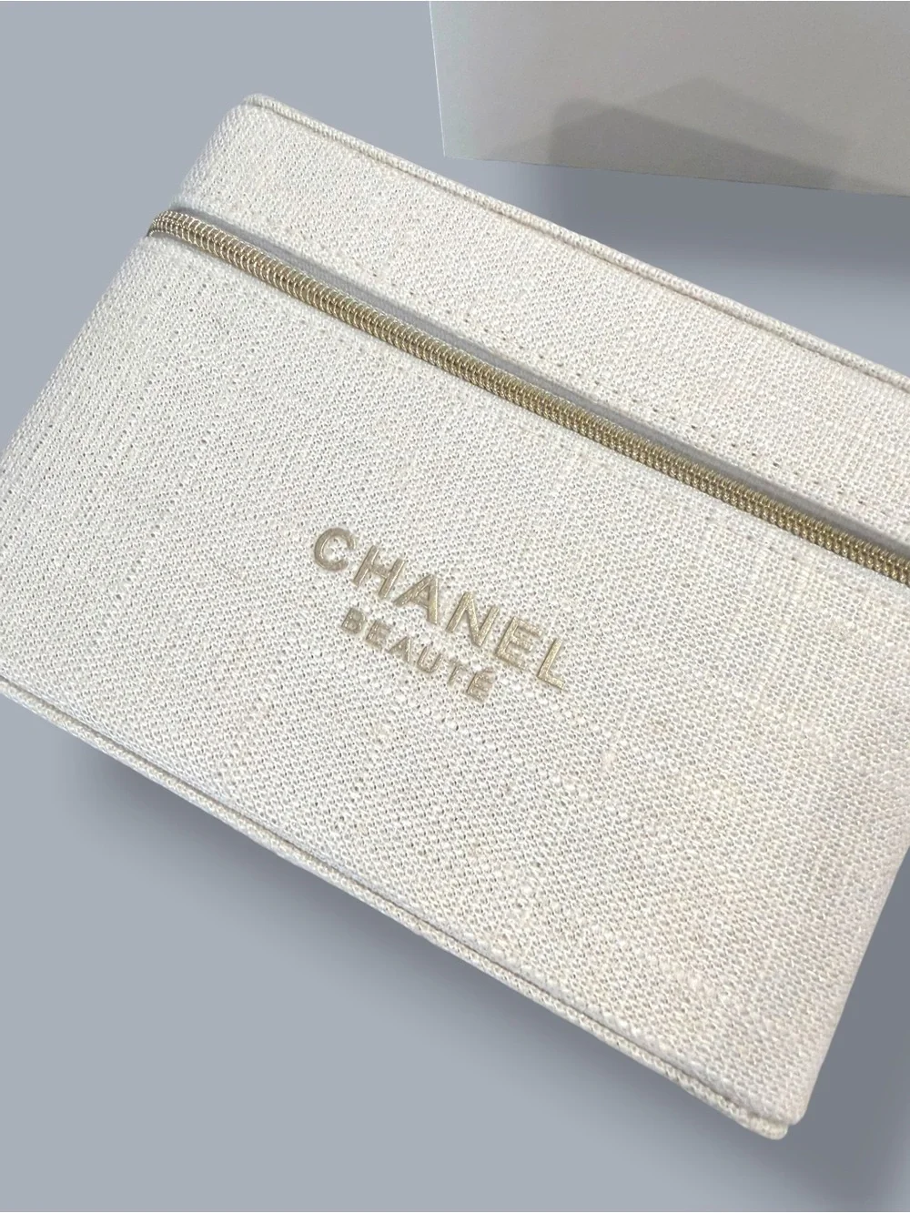 CHANEL Beauté Cosmetic Vanity Pouch